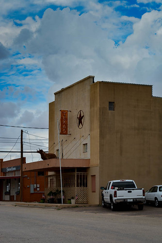 stanton texas theater oldmoviehouse clouds blues converstion nikond5200 tamron247028