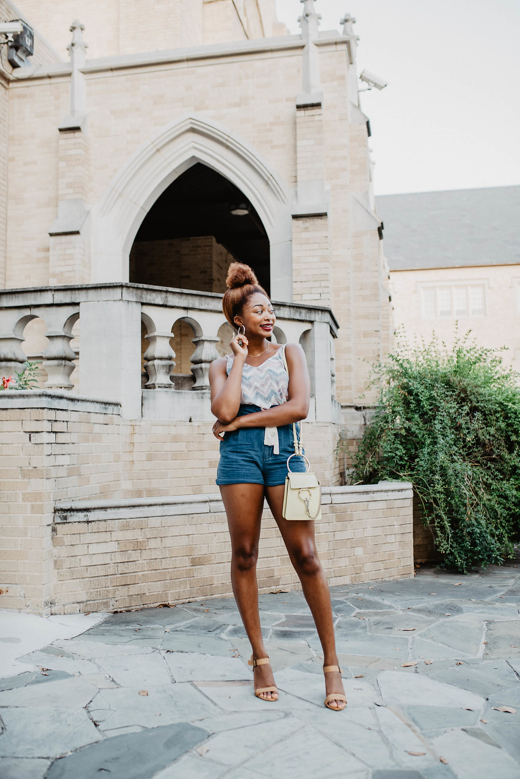 5 summer looks to try with 5 paperbag waist shorts - Lookiero Blog