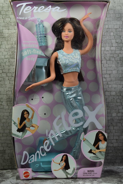 2002 Barbie Dance 'n Flex Teresa 57407 (2)