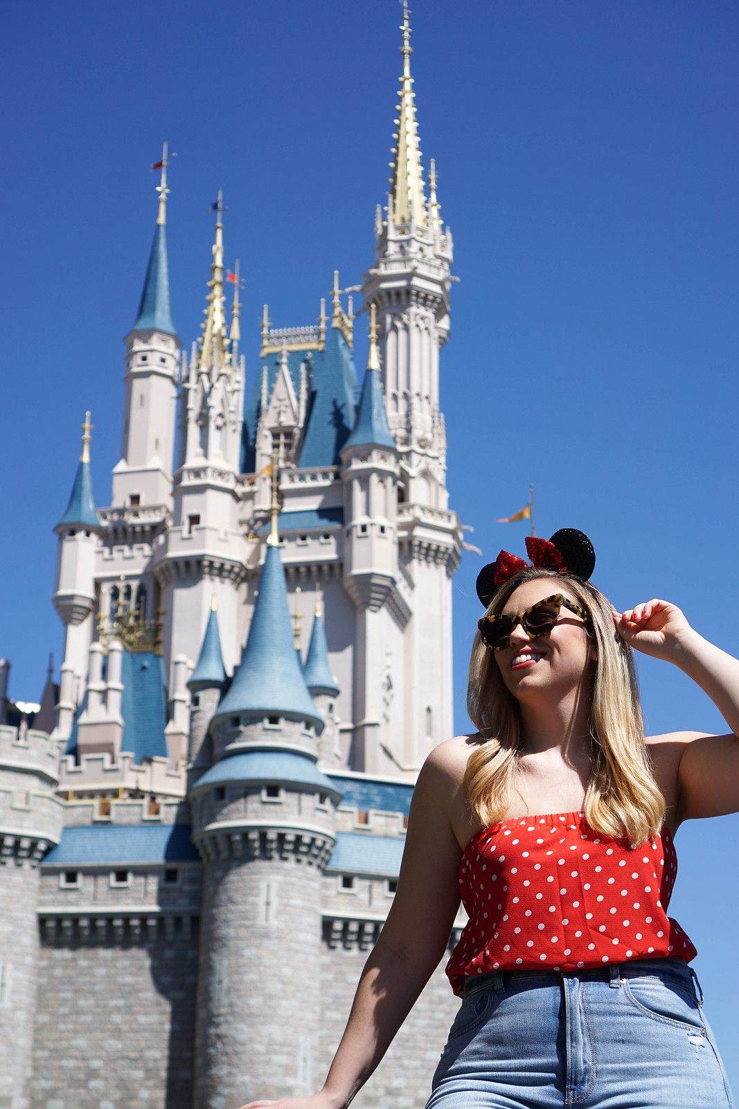 Jackie Giardina Photo Magic Kingdom Cinderella Castle Orlando Florida Walt Disney World How to Do Universal and Disney in Three Days