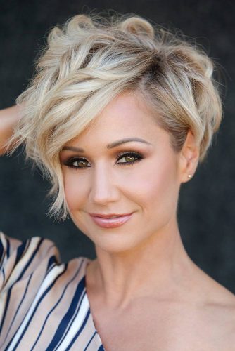 60+Pretty Ladies Short Haircuts -They Have Dreamt Of This Hairstyles 28