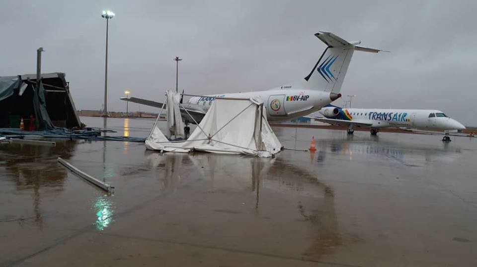 L'Aéroport International Blaise Diagne submergé par les fortes pluies, des avions cloués au sol et même détruits (4)