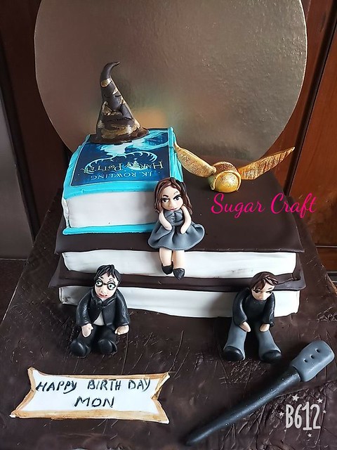 Harry Potter Theme Cake by Sugar Craft