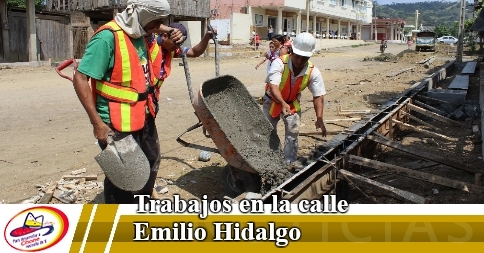 Trabajos en la calle Emilio Hidalgo