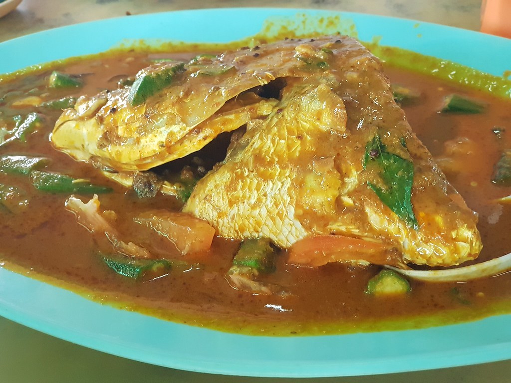 马来加里鱼头 Malay Style Curry Diah Head Asam Pedas Ikan Janahak $35 @ Nasi Kambing Harimau Nangis at Kampong Subang
