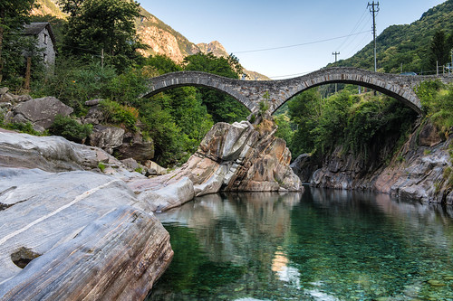 ticino goetzinger nikon d850 tessin bridge river lava lavertezzo fresh water antique pont 2018 verzasca