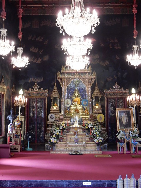 Más Bangkok: Wat Suthat, Golden Mount, Jim Thompson, Santuario Erawan y Patpong - TAILANDIA POR LIBRE: TEMPLOS, ISLAS Y PLAYAS (3)