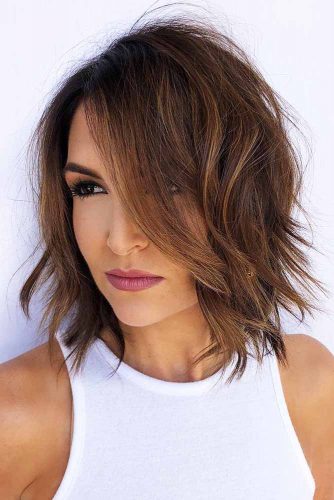 The Most Common Medium Haircuts In Women -Choose One 10