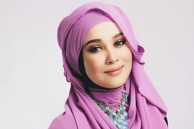 Emma Maembong