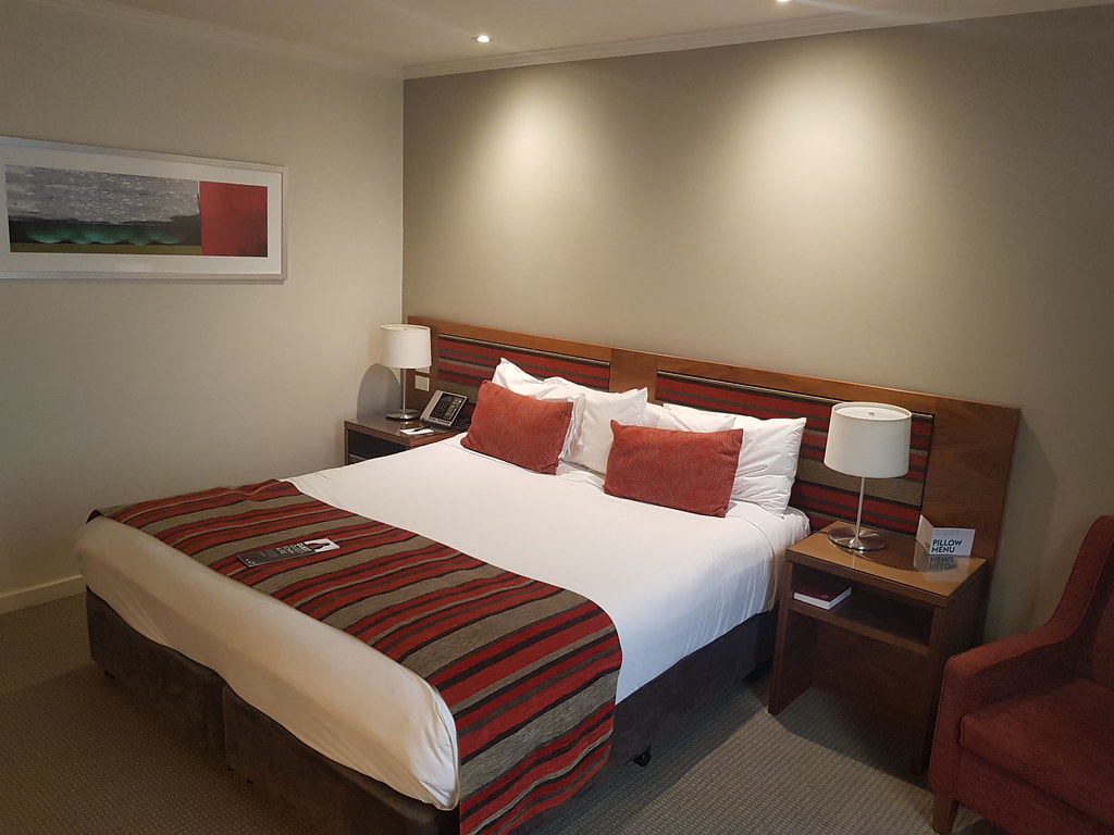 Breakfast & Bed Single Room AUD$165+$20 @ Park view Hotel St.Kilda Street Melbourne Australia
