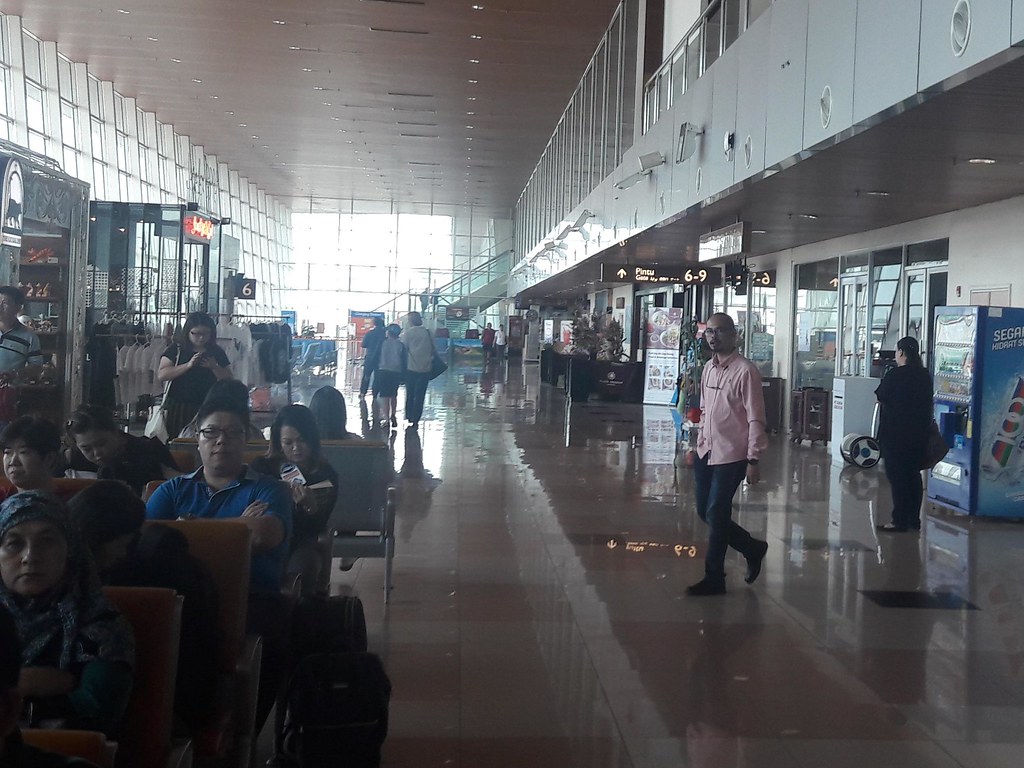 Kl To Kuching Flight  Review of Malaysia Airlines flight from Kuching