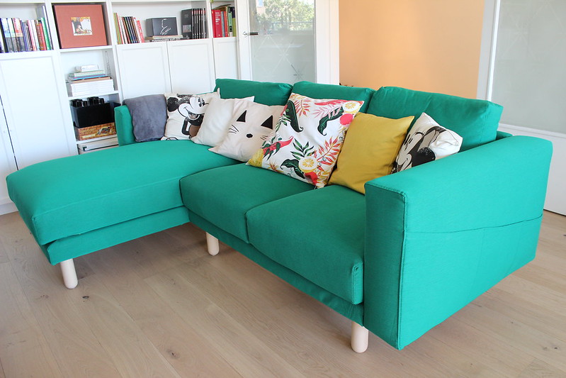 Green sofa / etdrysskanel.com