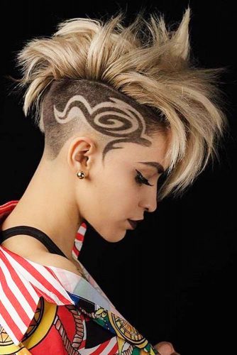 LATEST UNDERCUT FADE HAIRSTYLES FOR BOLD WOMEN TO AMAZE YOUR FRIENDS 7