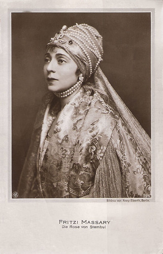 Fritzi Massary in Die Rose von Stambul (1919)