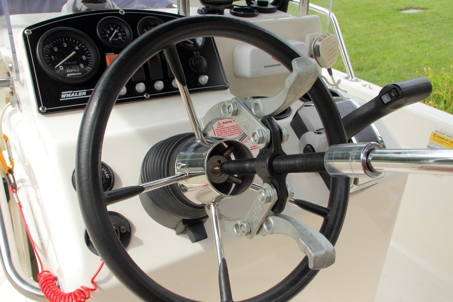 how to remove steering wheel from boat