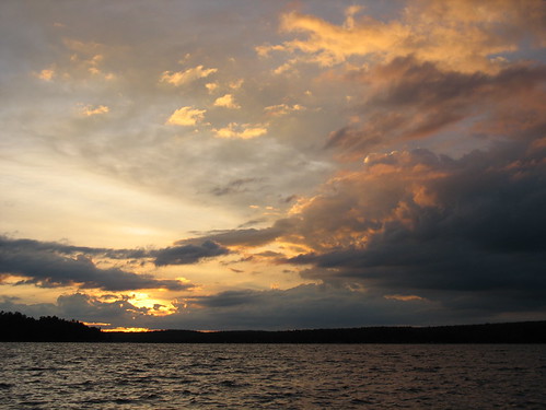 lake ontario canada clouds sunrise cottage andyscamera kennisis haliburtoncounty