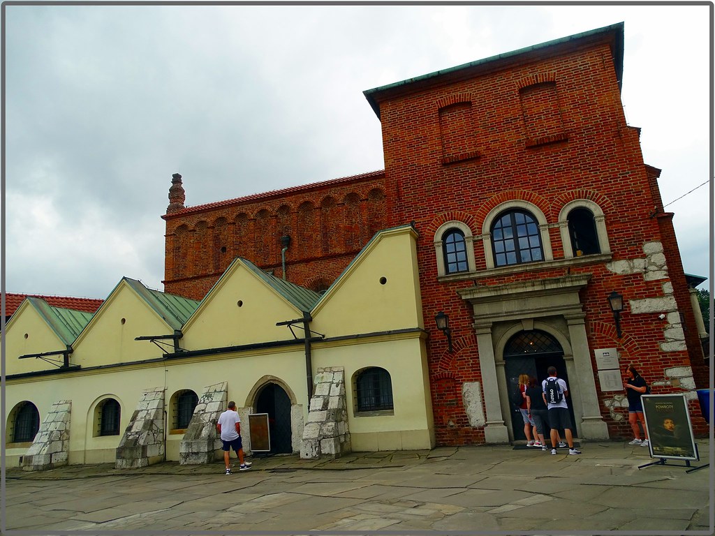 7 días en Polonia: Cracovia-Auschwitz-Tatras y Zakopane-Minas de Sal-Río Dunajec - Blogs de Polonia - Barrio Judio de Kazimierz, Gueto (Podgorze), Fábrica de Oskar Schindler (8)