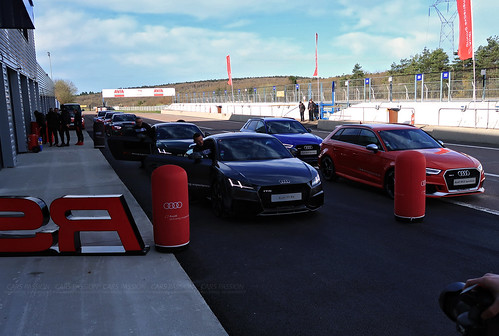 Audi Sport Experience Driving RS3 RS4 RS5 RS6 R8 V10 avec Cars Passion