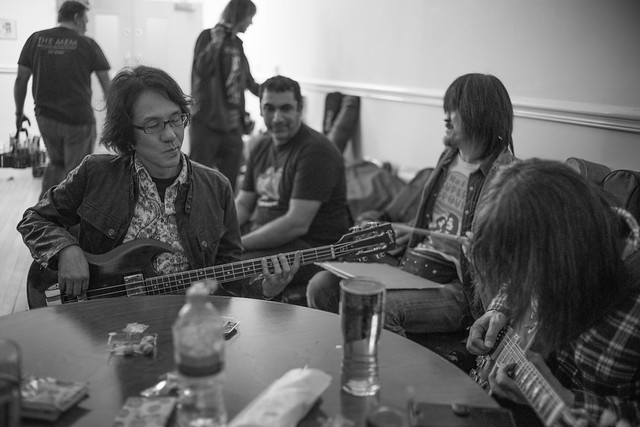 Band after the show. Wallsend Memorial Hall (UK), 14 Apr 2018 -00213