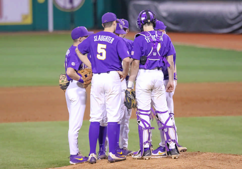 Texas A&M jumps out quickly, evens series against LSU with 92 win