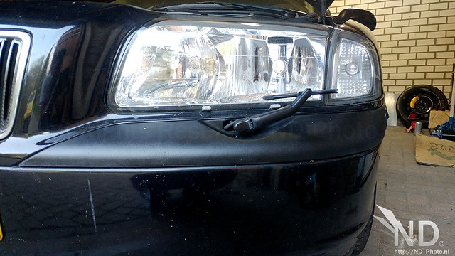 Volvo S80 2.4T Repainting All The Trim!