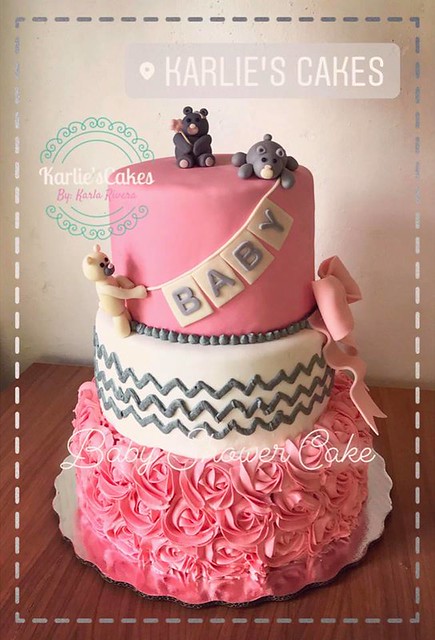Cake by Karlie’s Cakes