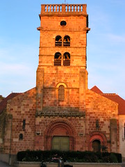 église Saint Pierre (YZEURE,FR03)