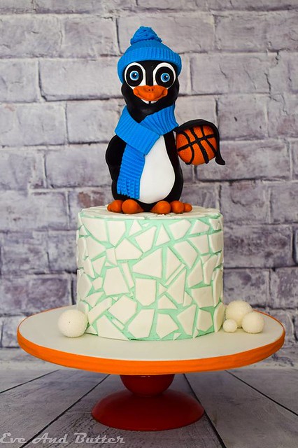 Penguin Cake by Eve and Butter