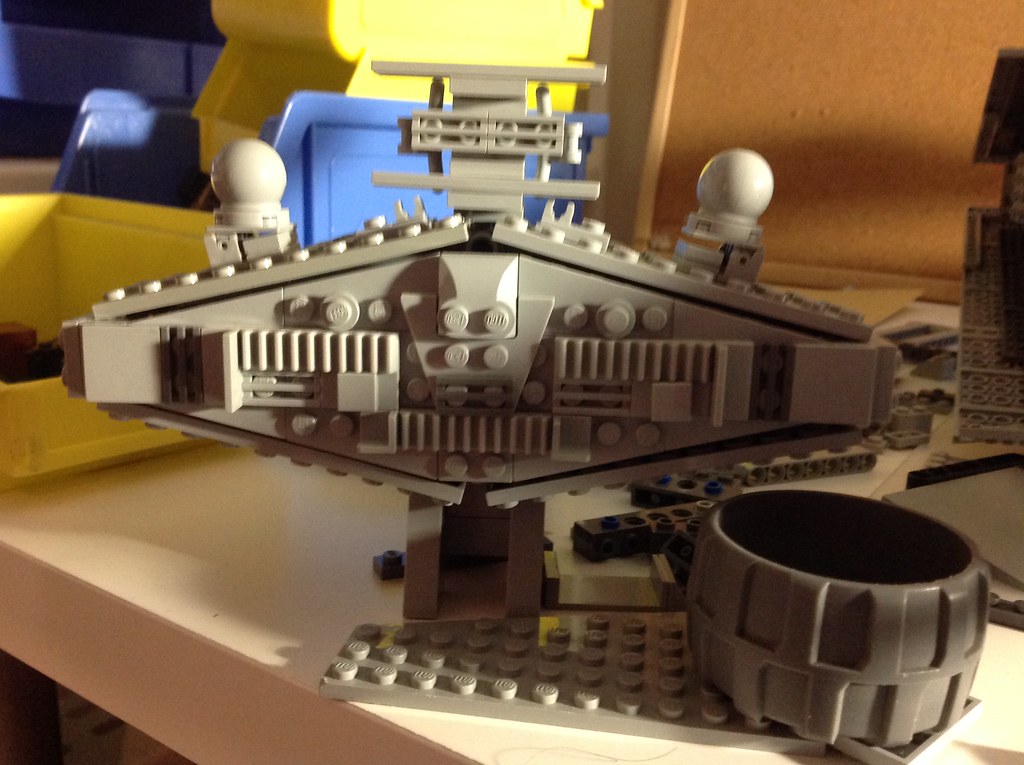 Lego Star Destroyer build