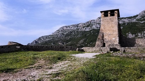 kruje albania europe balkans mountains krujecastle ruins