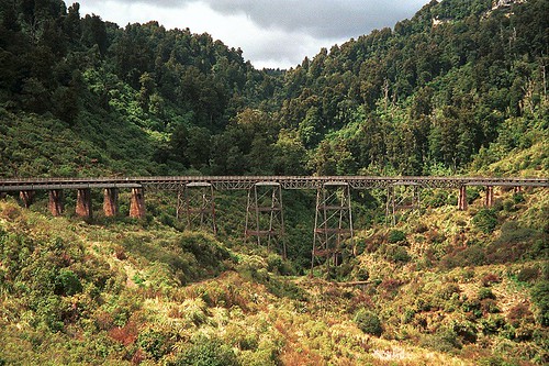 bridge viaduct architecture historical building railways wooden ohakune northisland newzealand trees forest landscape scanned 35mm asa200 agfa agfacolor film october 1997