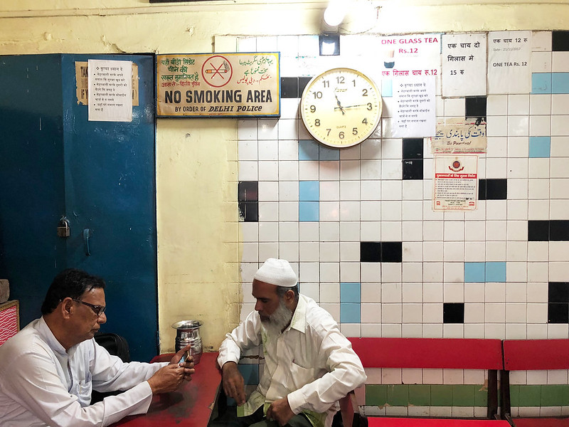 City Hangout - Salim Tea House, Matia Mahal Bazaar