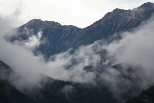 cloud mountain berg clouds geotagged austria österreich hill wolken kärnten weissensee hermagor geotoolgmif mato99 geolat46708559 geolon13353796