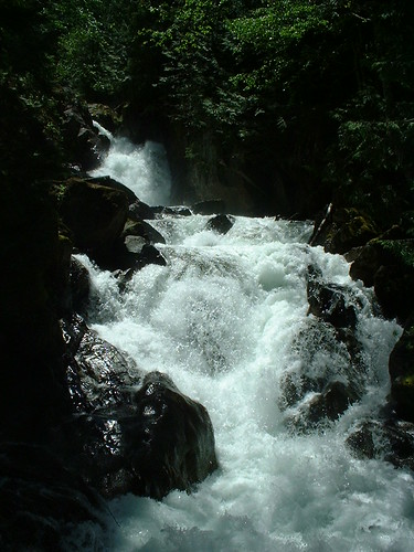geotagged waterfall washington geolat4771472 geolon12119222
