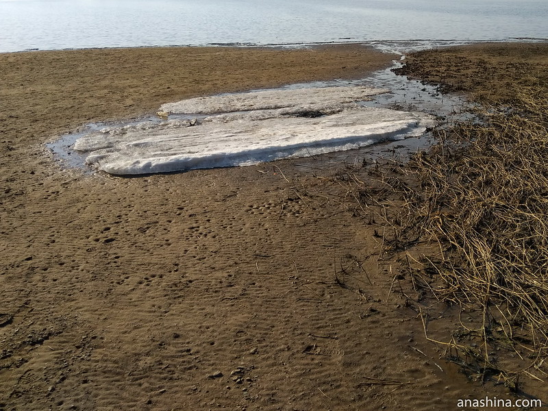 Остаток льдины, Иваньковское водохранилище