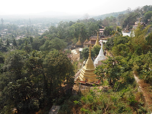 kyeik than lan pagode myanmar burma birma mawlamyie mawlamyaing buddhismus tempel kloster stadt buddha