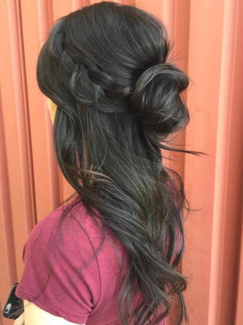 Trendiest Updos for Long Hair 2018 - Updo Hairstyles 7