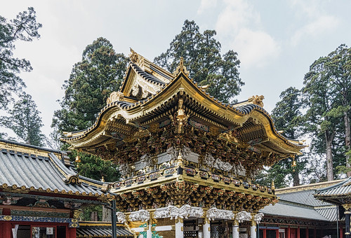 toshugu nikko shrine yomeimon shinto