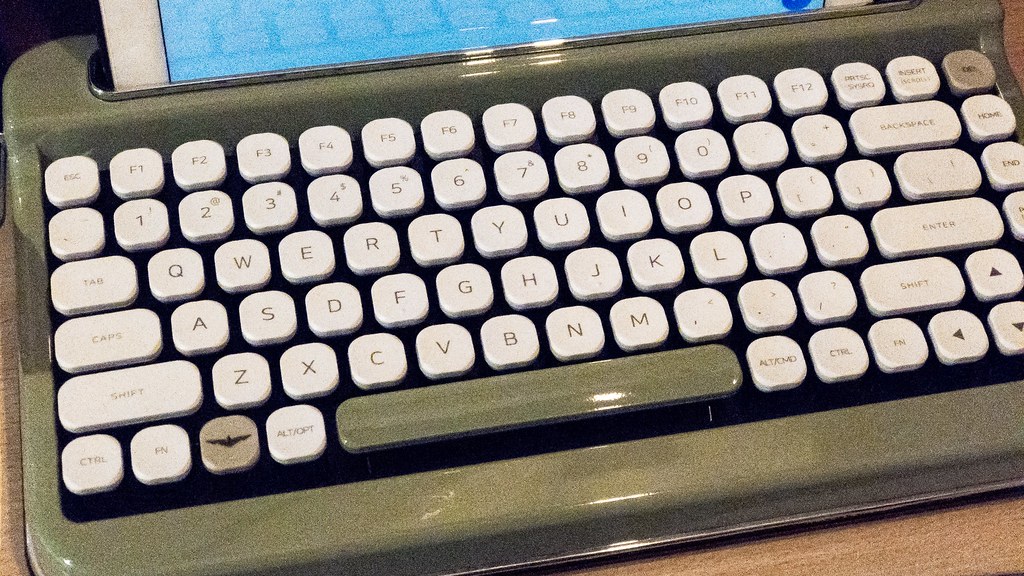 penna bluetooth typewriter keyboard