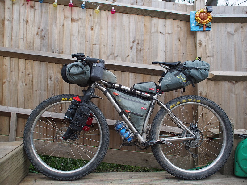 Bikepacking set up