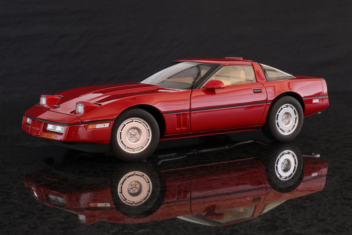 AUTOart 1:18 Corvette C4 Coupe '86 (red) new pics | DiecastXchange 