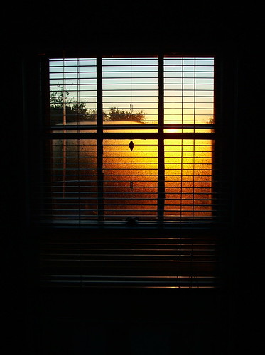 morning usa window boston sunrise dawn condensation bos 20060912usa