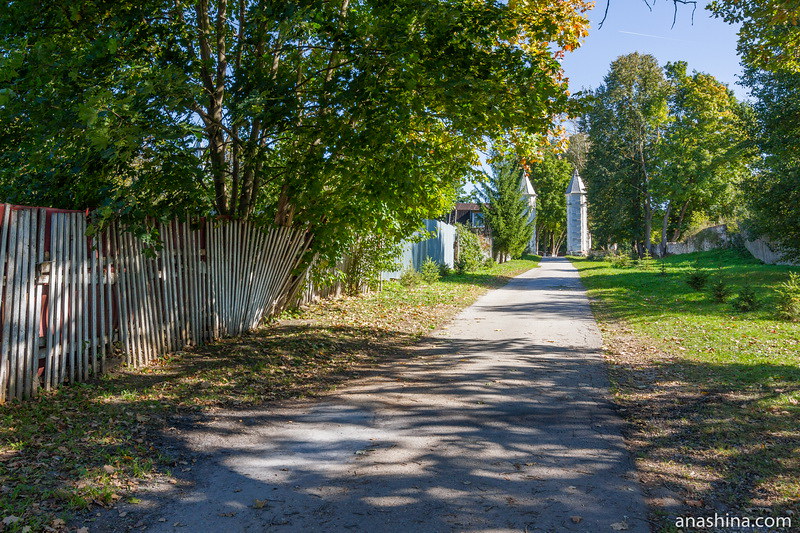 Дорога в парк, Полотняный Завод