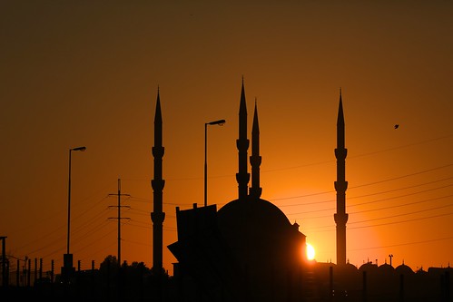 sunrise winter shortestday 21st june 2018 midrand mosque sin wires cars dawn alba johannesburg nizamiyemasjid nizamiye masjid