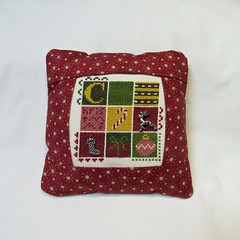 Christmas 9-Patch Pillow