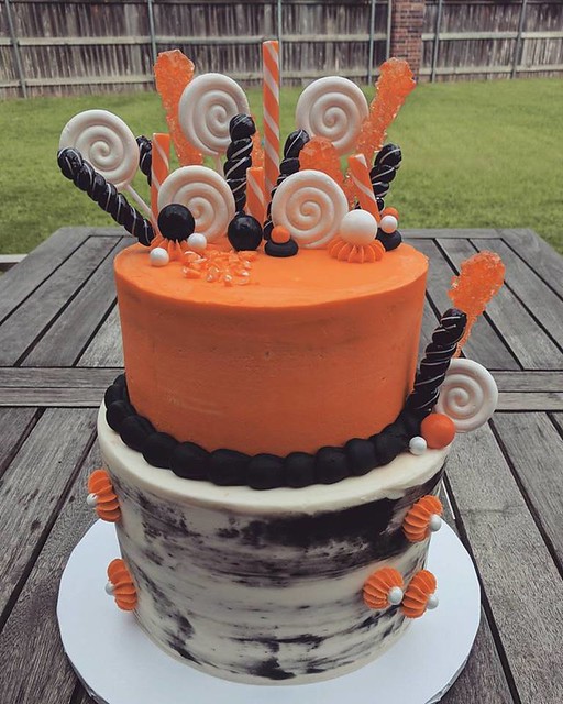 Cake by Laurannae Baking Co.