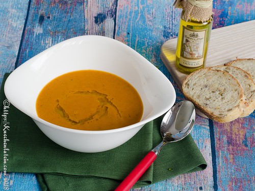 Suppe aus Karotte, Paprika und Aubergine (2)