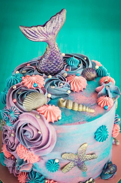 Cake by Honey Cupcake Co