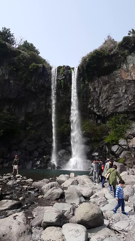 Jeongbang Falls 1