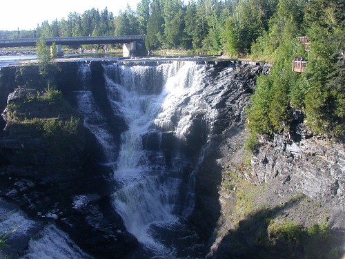 vacation waterfall provincialpark kakabekafalls kaministiqiuariver